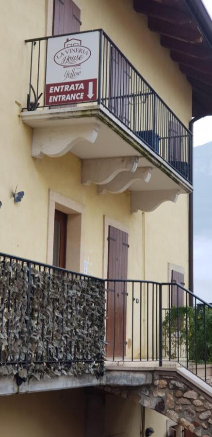 La Vineria House - Appartamento Yellow Dolcè Dış mekan fotoğraf